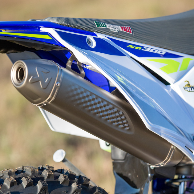 RACING SILENCER SLIP-ON AKRAPOVIC END SE 250/300 NOT HOMOLOGUATED US