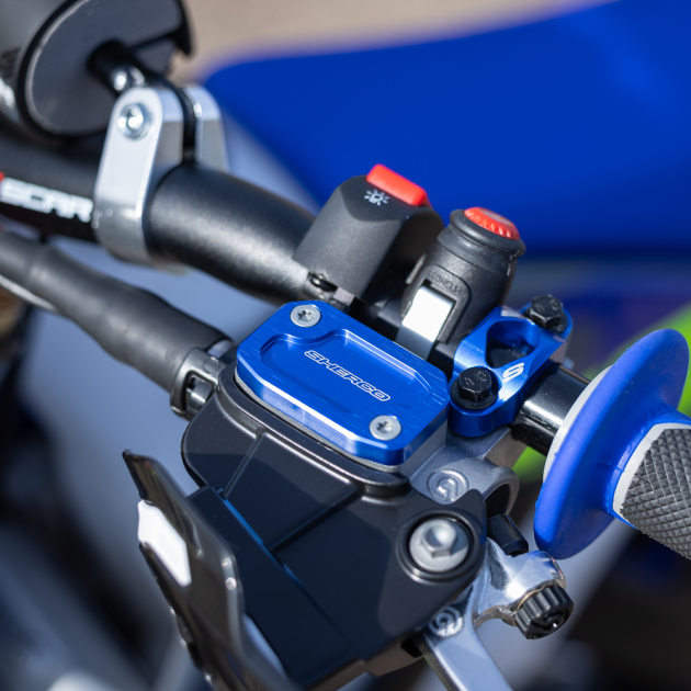 BRAKE / CLUTCH PUMP CAP